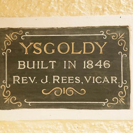 Ysgoldy, Renovated School House In Llangrannog Villa Exterior foto